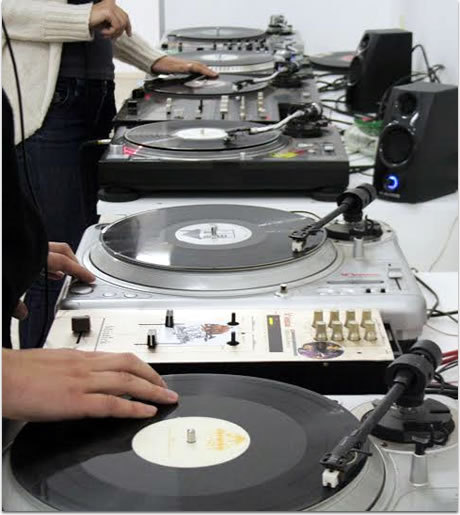 dj poluprofi mikseta