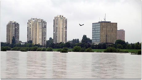rijeka sava u zagrebu / cvjetno naselje rijeka sava u zagrebu / cvjetno naselje