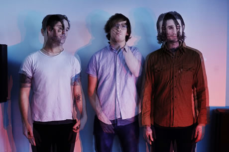 metz / noise rock trio