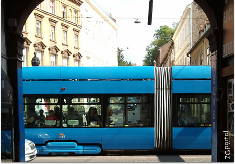 tramvaj tmk 2200 / ilica - mesnička ulica, zagreb tramvaj tmk 2200 / ilica - mesnička ulica, zagreb