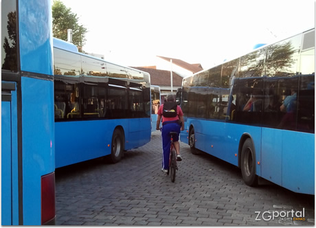 autobusno - tramvajski terminal `savski most` zagreb autobusno - tramvajski terminal `savski most` zagreb