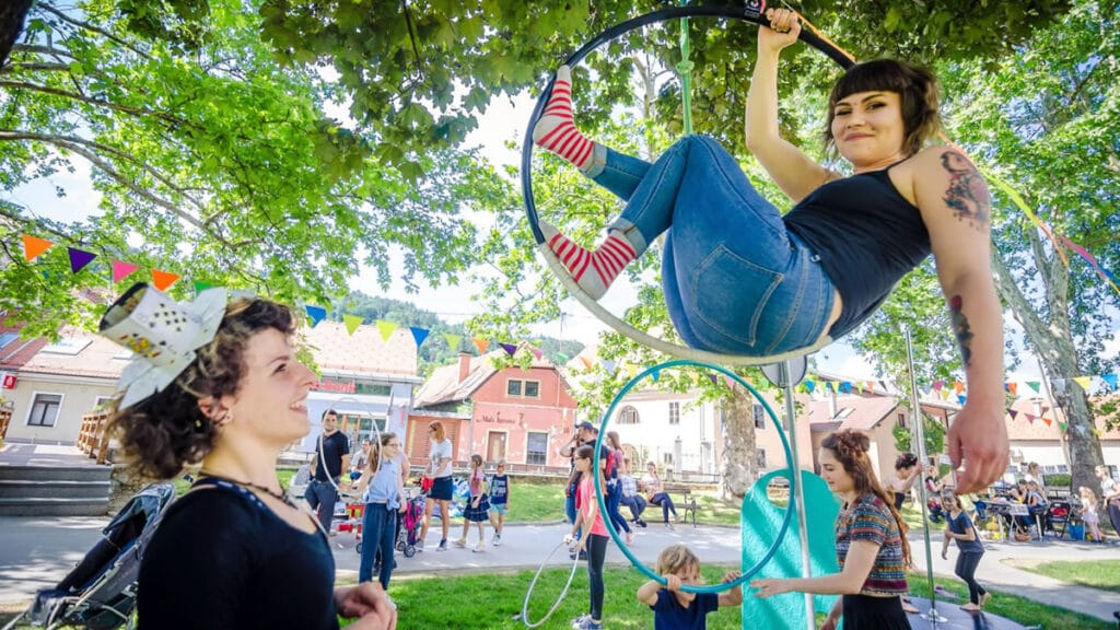 cirkuski ulični festival | 8. cufus samobor | 2018.