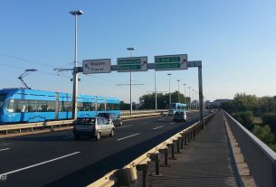 most mladosti / zagreb, kolovoz 2017.