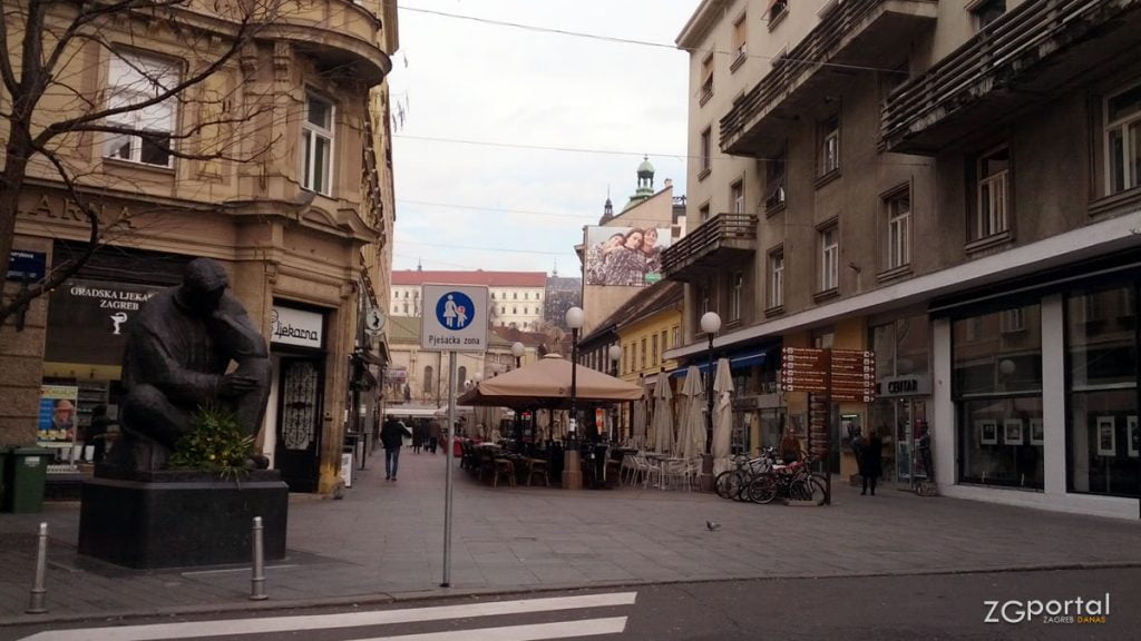 spomenik nikoli tesli / preradovićeva ulica, zagreb / veljača 2015.