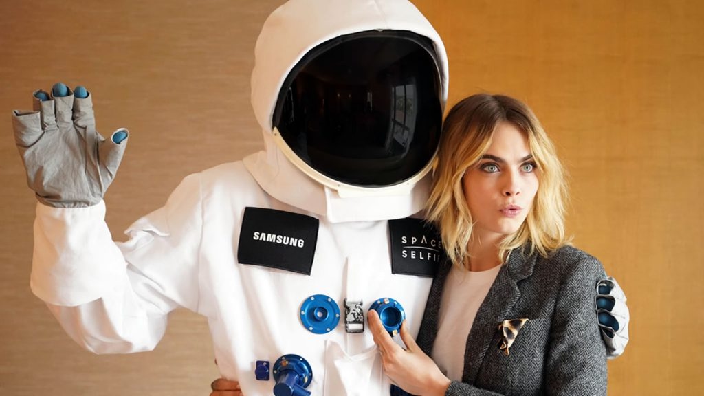 samsung spaceselfie | cara delevingne | 2019.