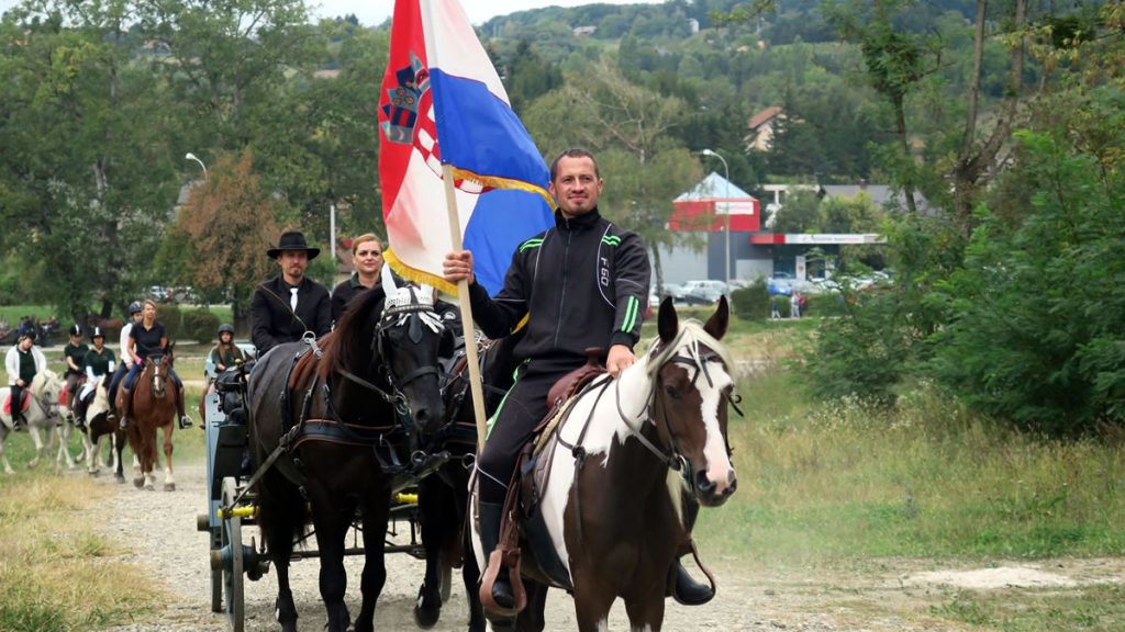 međunarodna svetoivanjska konjička revija