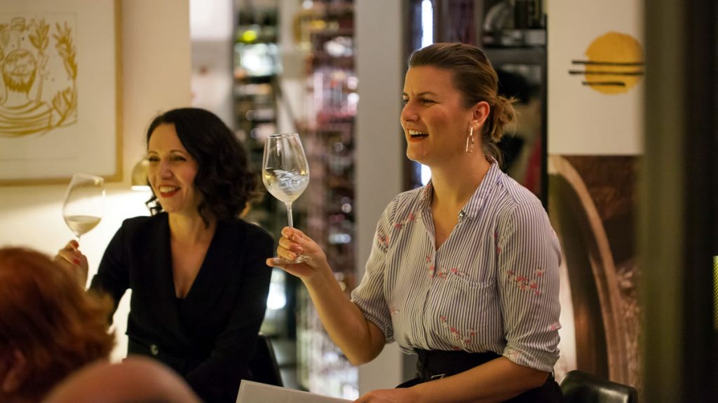 rujana bušić srpak & jelena šimić valentić | vinske priče srijema | pupitres zagreb | 2019.