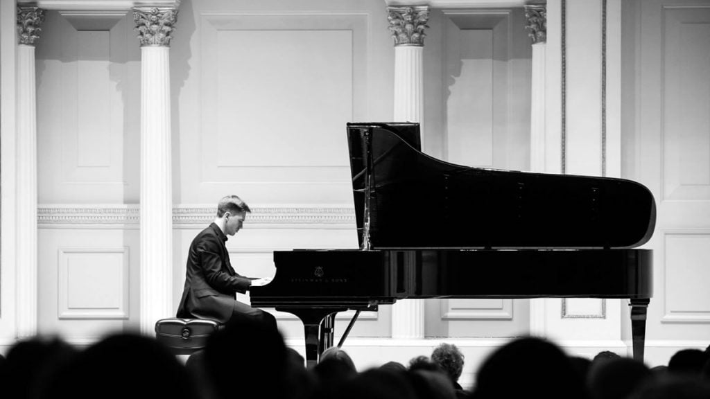 vyacheslav gryzanov 2019