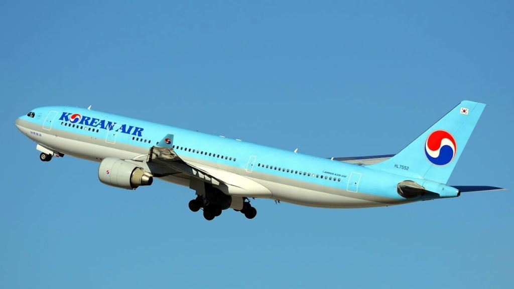 korean air - airbus a330-200 - 2018.