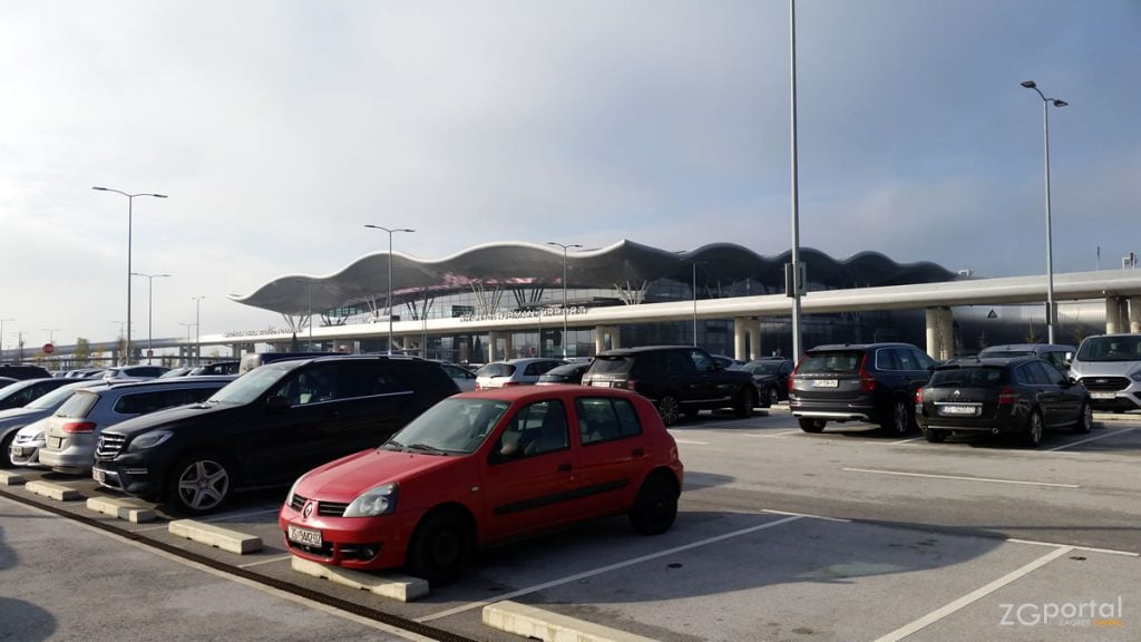 parkiralište | zračna luka franjo tuđman zagreb | 2019.