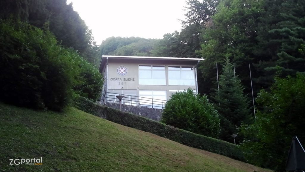 žičara sljeme - donja stanica / srpanj 2012.