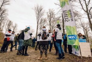 jysk - akcija pošumljavanja "ne štedi na šumi" / medvednica 2019