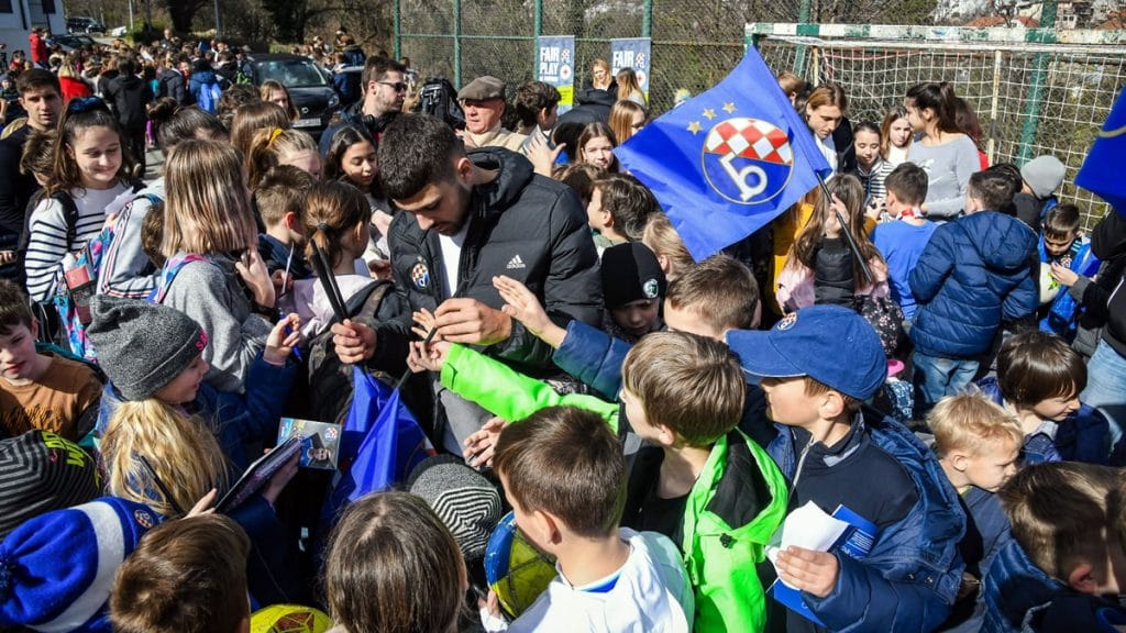 dinamovci na kozjaku | foto: josip regović / pixsell | 2020.