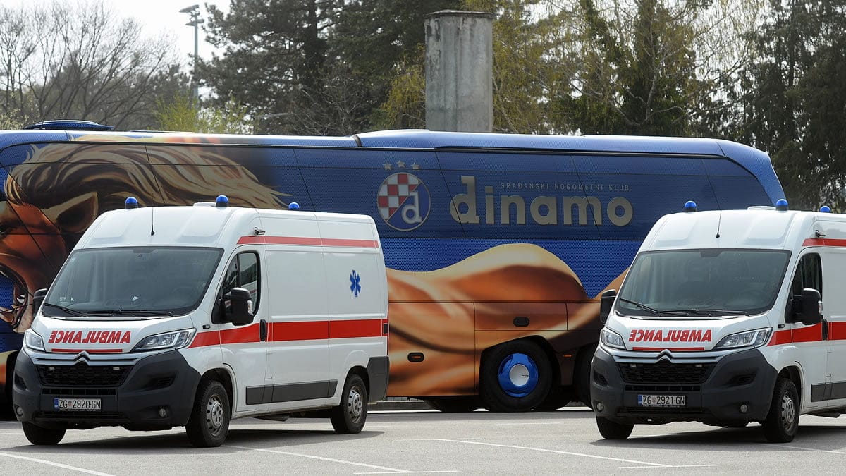 gnk dinamo | donacija sanitetskih vozila | foto: marko prpić / pixell | 2020.