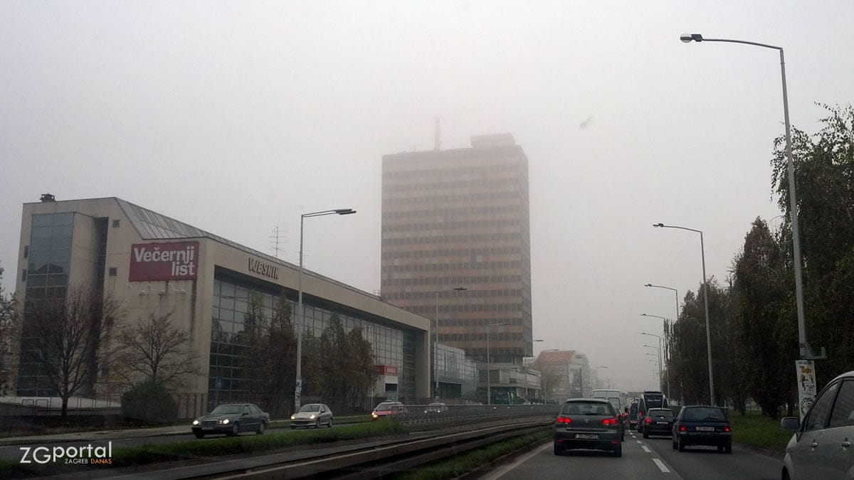 magla u zagrebu - slavonska avenija, zagreb - studeni 2014