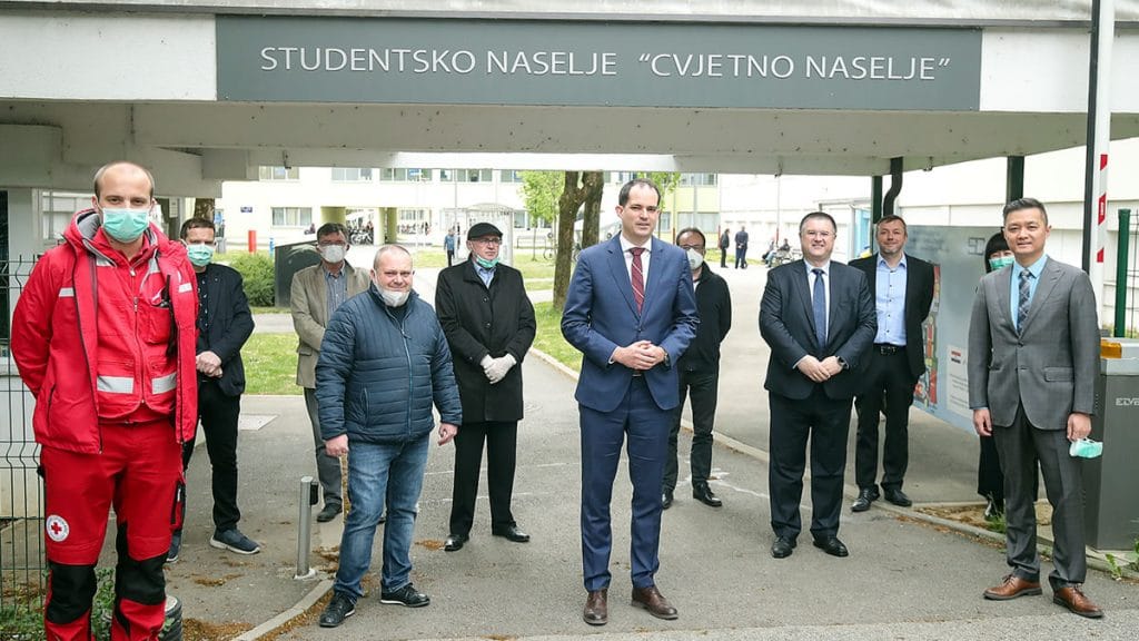ivan malenica, ministar uprave i zhang heng, huawei hrvatska | studentski dom cvjetno naselje zagreb | travanj 2020.