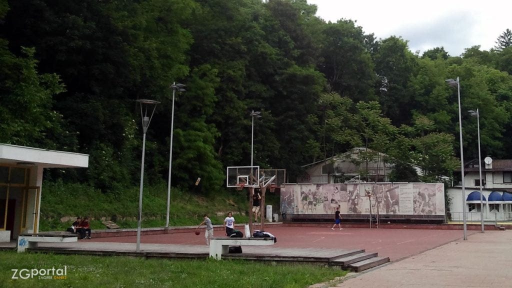 košarkasko igralište tuškanac zagreb | svibanj 2013.