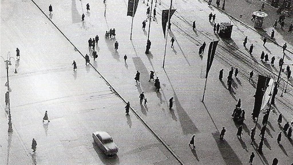 mladen tudor - zagreb, trg bana jelačića - 1954