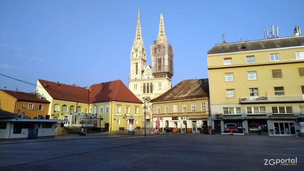 tržnica dolac zagreb - zagrebačka katedrala - travanj 2020.