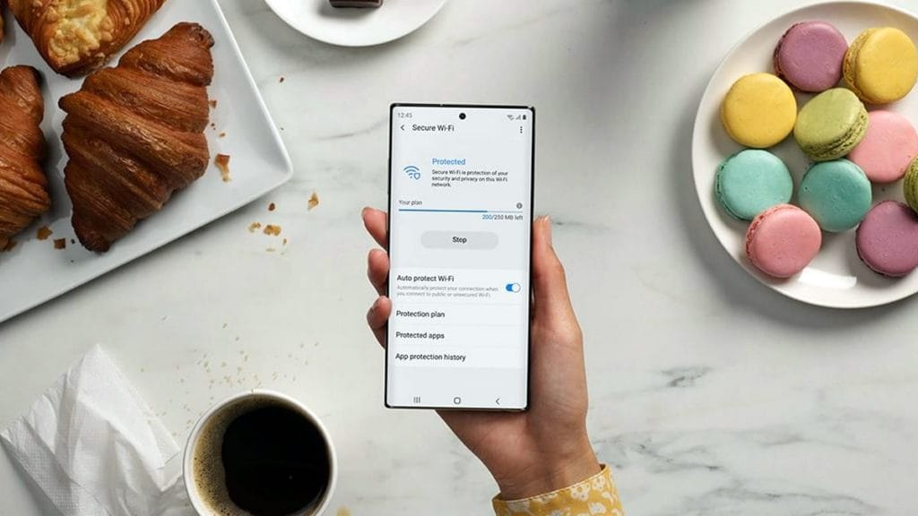secure wifi smartphone | 2020.