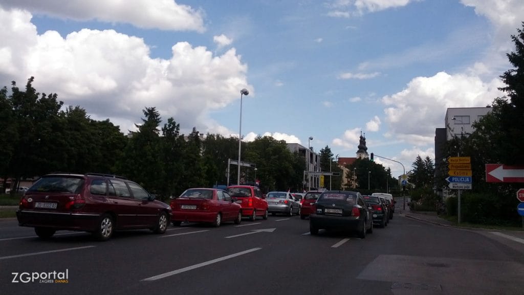 zagrebačka ulica sesvete | lipanj 2014.