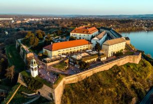 tvrđava petrovaradin, novi sad, vojvodina, srbija / 2020.