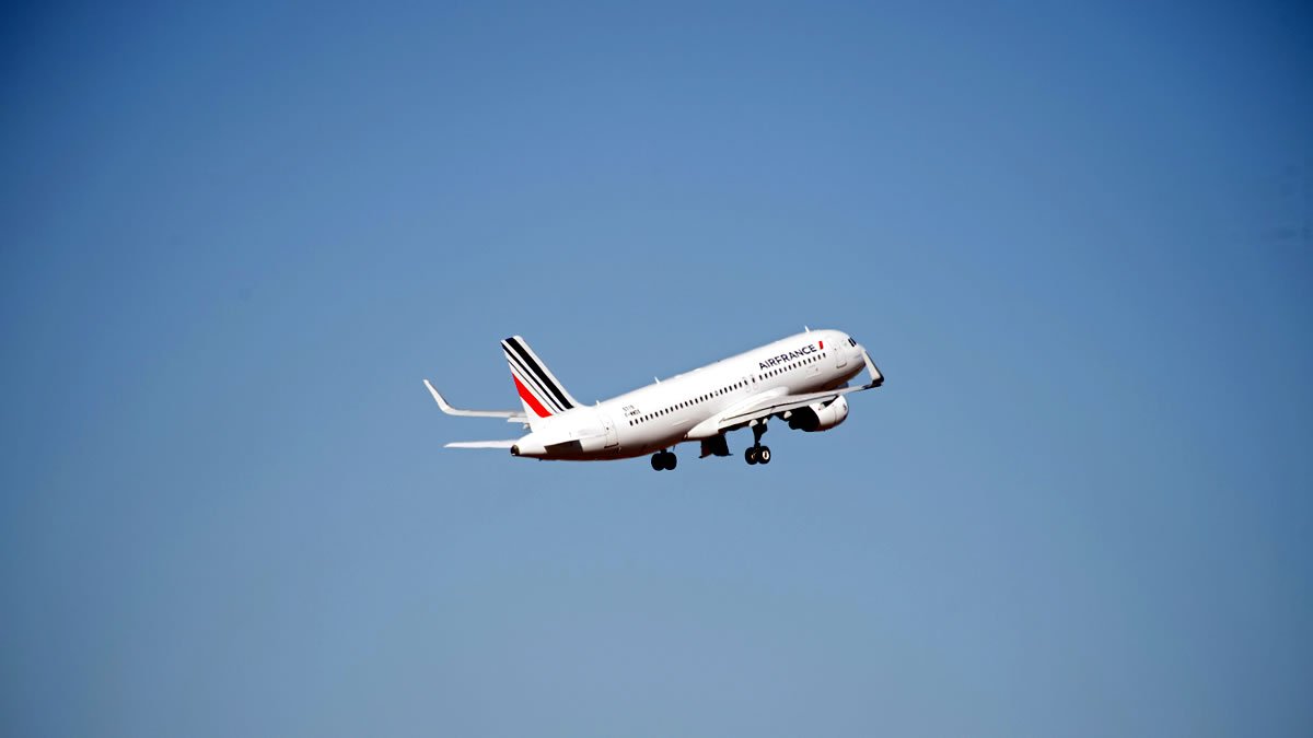 airbus a320 - air france - 2020.