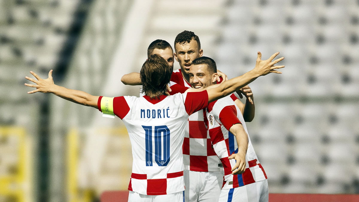 luka modrić, ivan perišić, ma teo kovačić - hrvatska nogometna reprezentacija - 2020