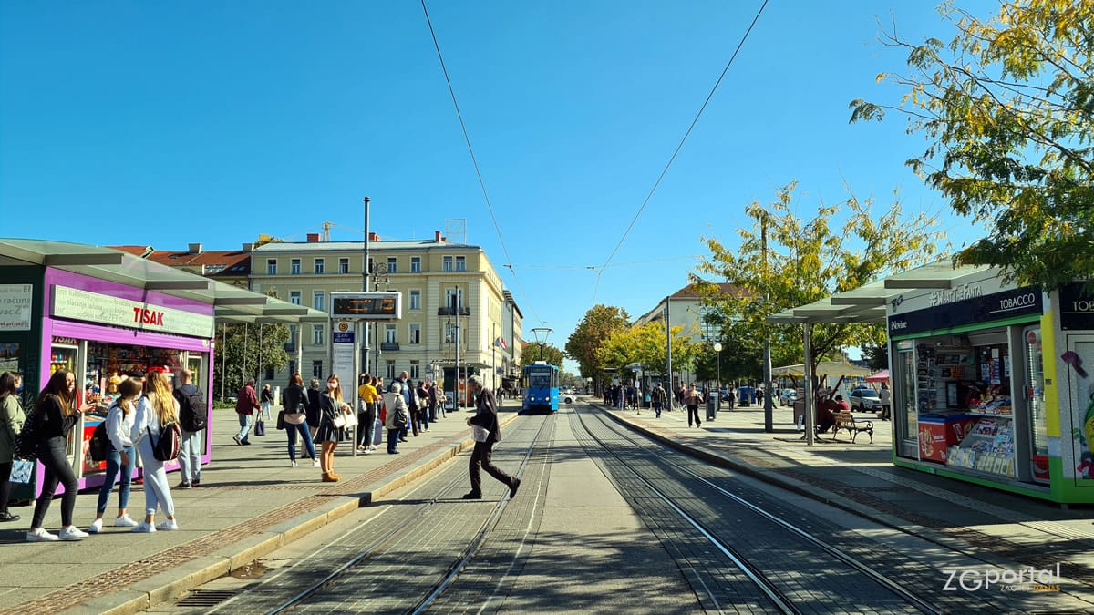 trg kralja tomislava - glavni kolodvor zagreb | listopad 2020.