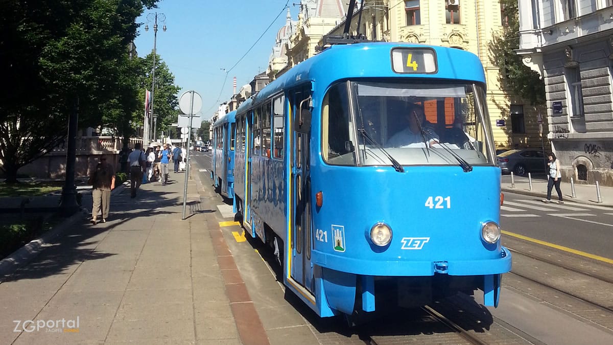 tramvaj linija 4 | trg ante starčevića zagreb | srpanj 2017.