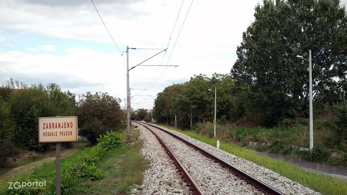 željeznička pruga - trokut, zagreb - rujan 2012.