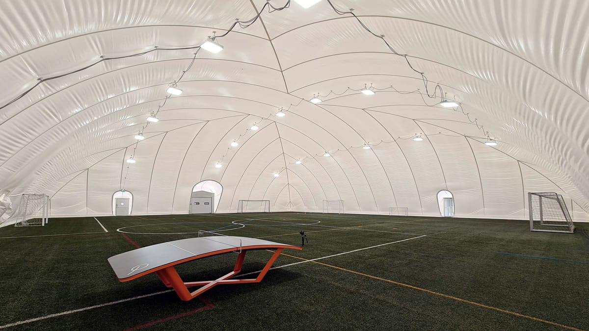 sportski balon - stadion maksimir - dinamo zagreb - 2021.
