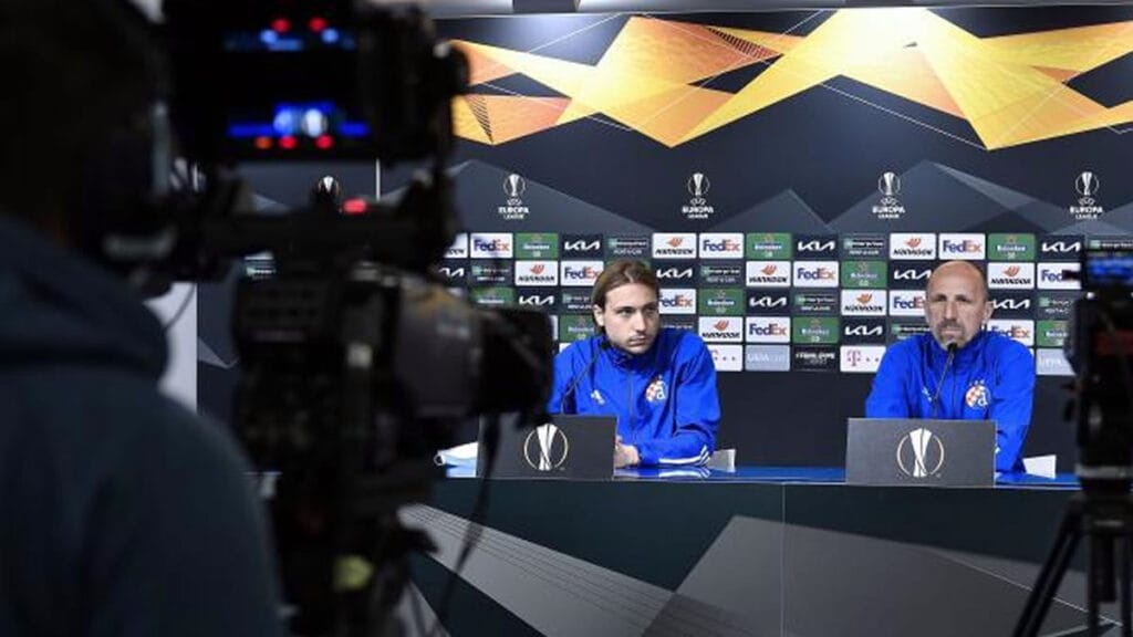 damir krznar i lovro majer | dinamo - villarreal | 2021.