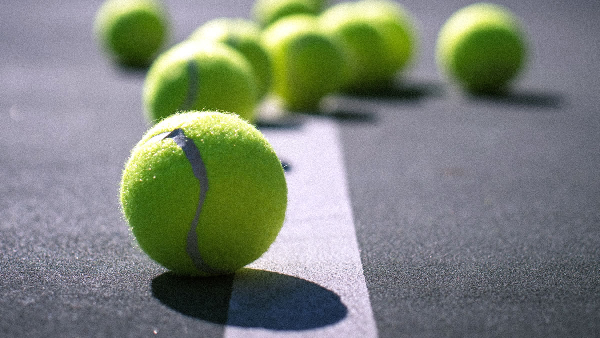 tennis court - tennis ball - 2021.