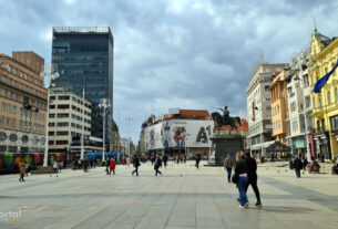 zagrepčani - trg bana jelačića, zagreb - ožujak 2021.