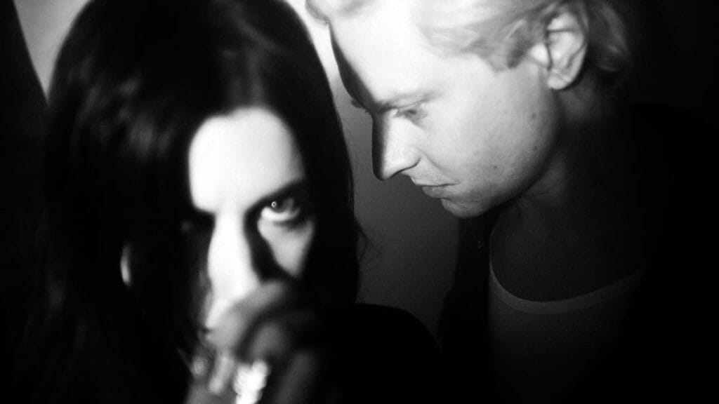 blood red shoes | mary carter & steven ansell | 2021.
