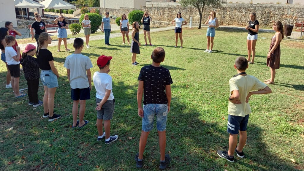 bijeli štap u mojoj obitelj | hrvatski savez slijepih | 2021.