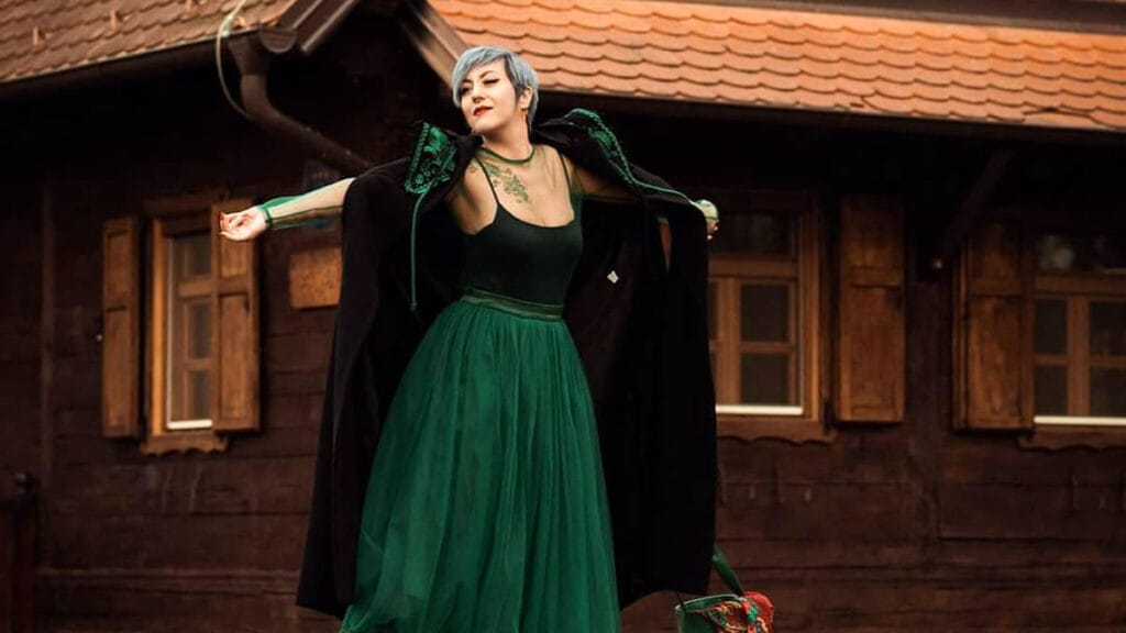 nina kraljić - alkonost of balkan - lijepo pjeva za lugom djevojka | 2022.