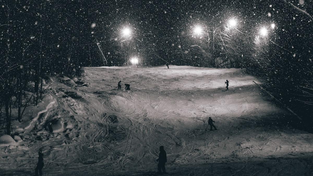 noćno skijanje - sljeme ski resort zagreb - 2022.