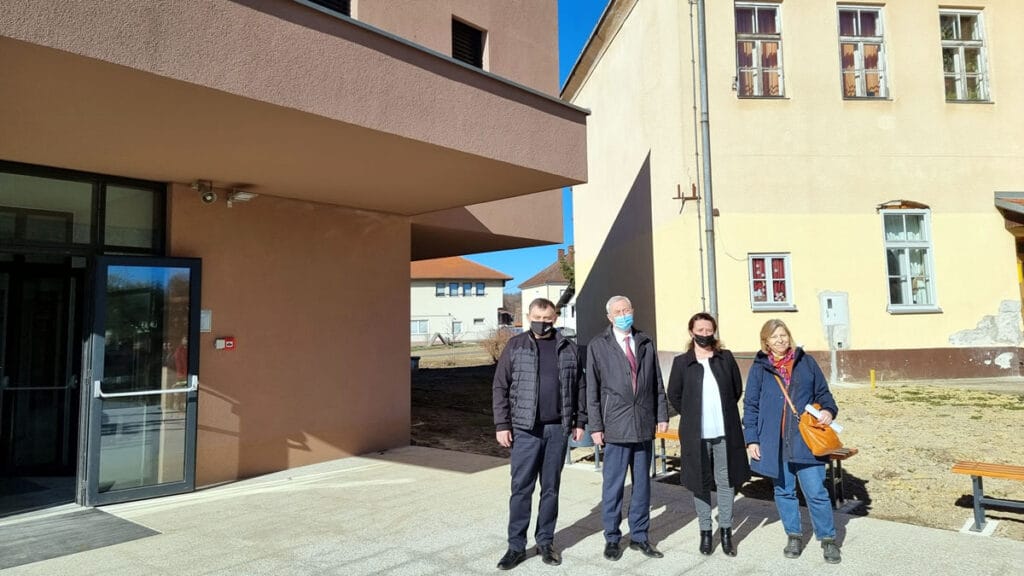 osnovna škola luka | stjepan kožić, darko kralj i renata meglić | 2022.