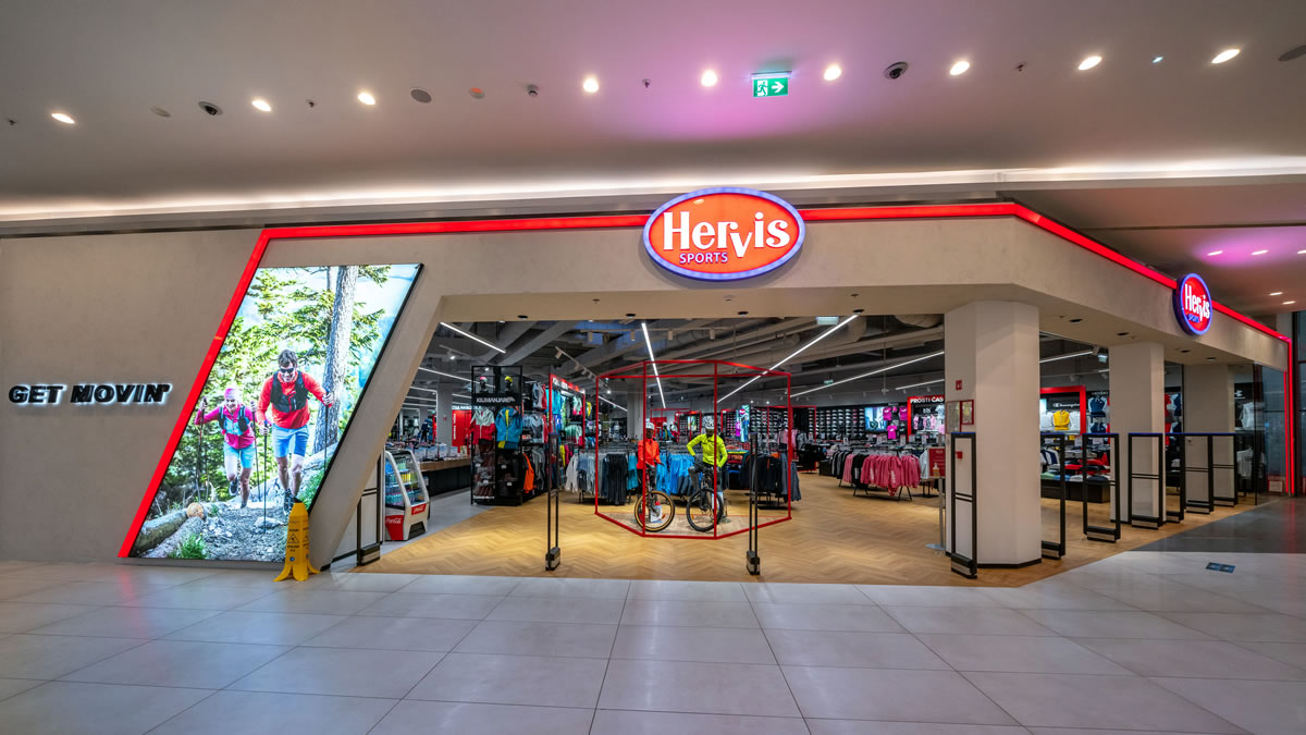 hervis sports I city center one west zagreb I 2022.