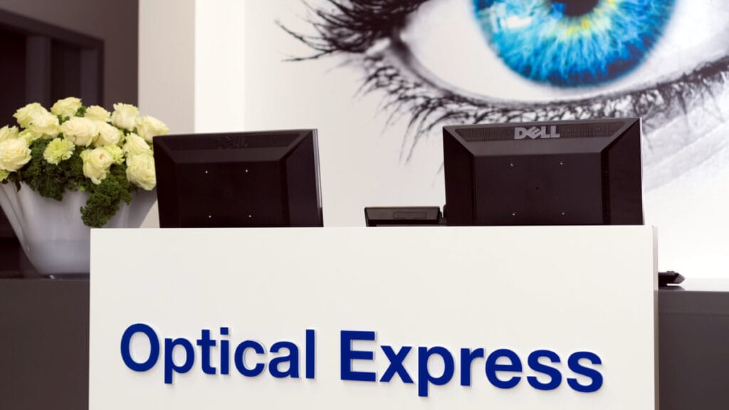siva mrena | optical express zagreb | 2022.