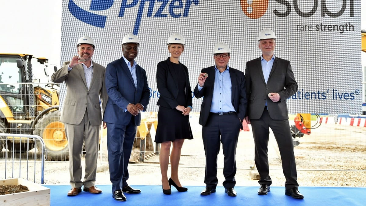 pfizer biofactory I savski marof - zagreb - croatia I 2022. I andrew moore - steven stears - bojan batinić - christine wesstrom