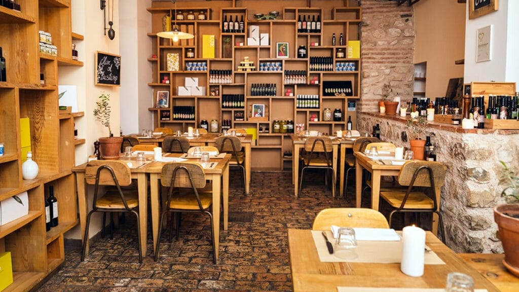 uje oil bar | split croatia | 2022.