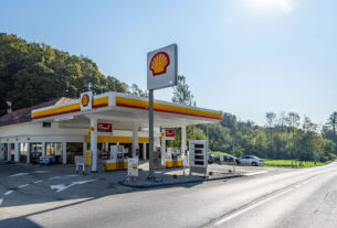 shell benzinska stanica markuševec | štefanovec 40, zagreb | listopad 2022.