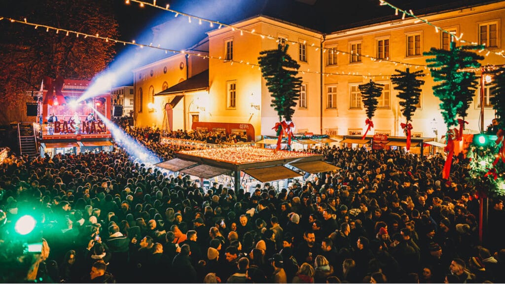 baš naš advent 2022 | plato gradec zagreb