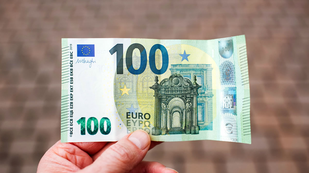 100 eura :: zagrebačka banka :: 2023.