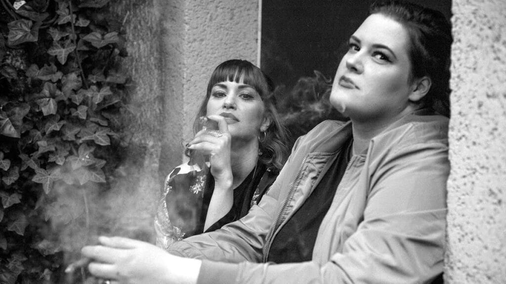 neon wife - isabell | irena žilić & lucija potočnik | 2022.