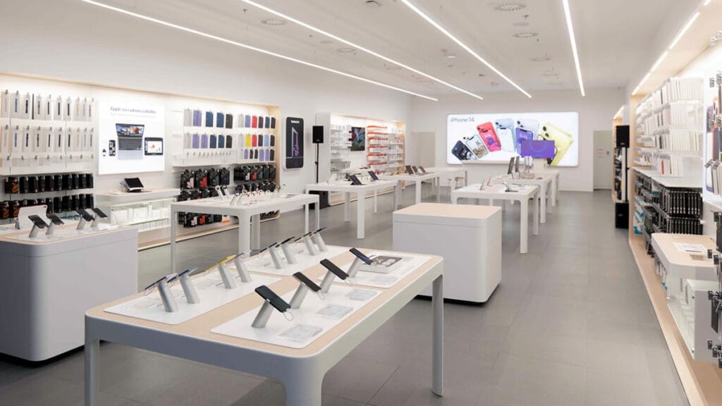 apple store arena zagreb | istyle croatia | 2023.