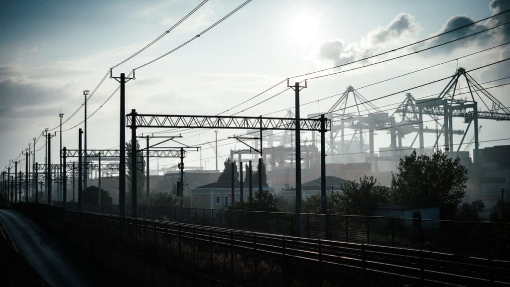 opasnost od strujnog udara | željeznička pruga | 2023.